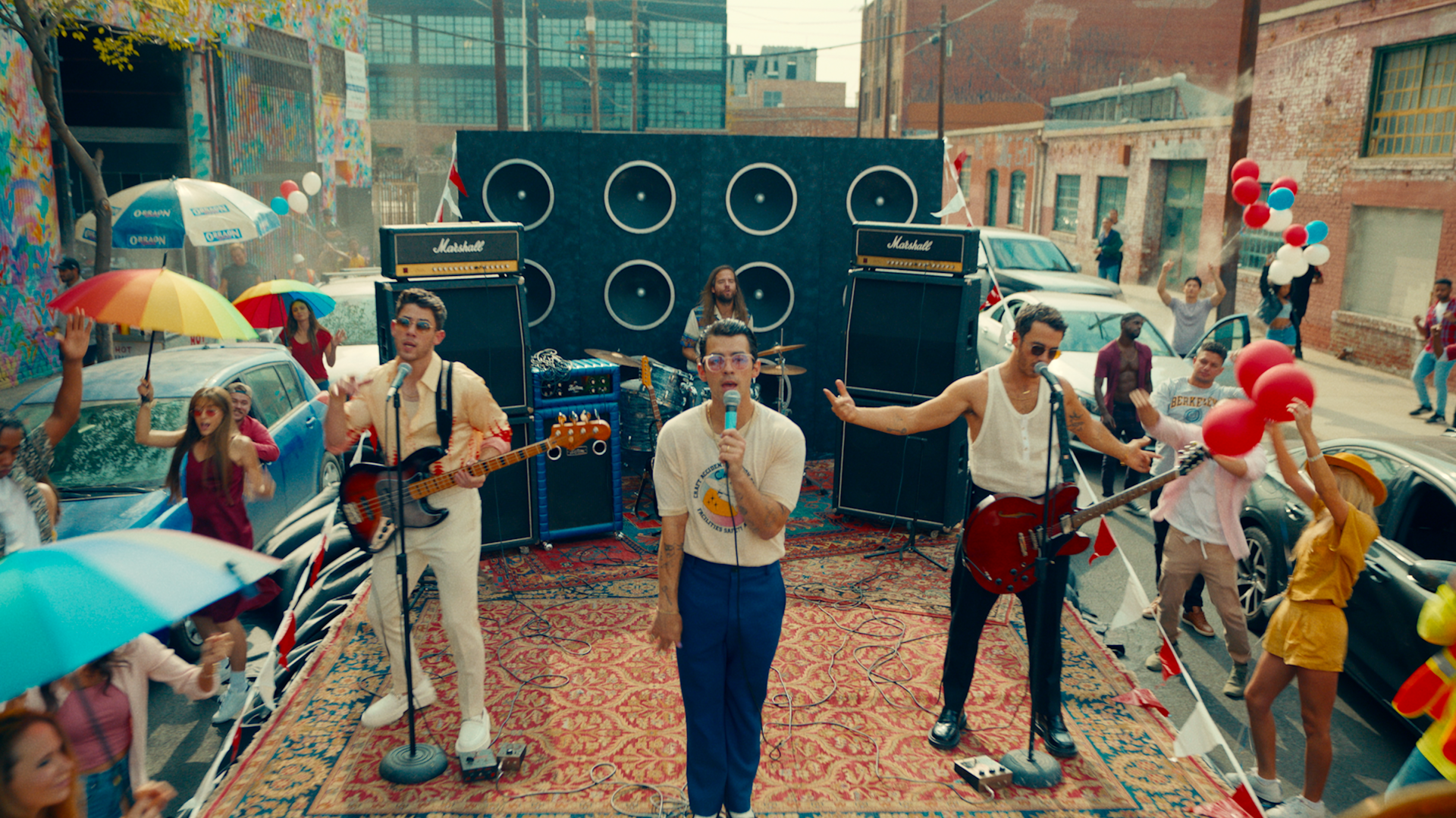 Jonas Brothers • Who’s In Your Head